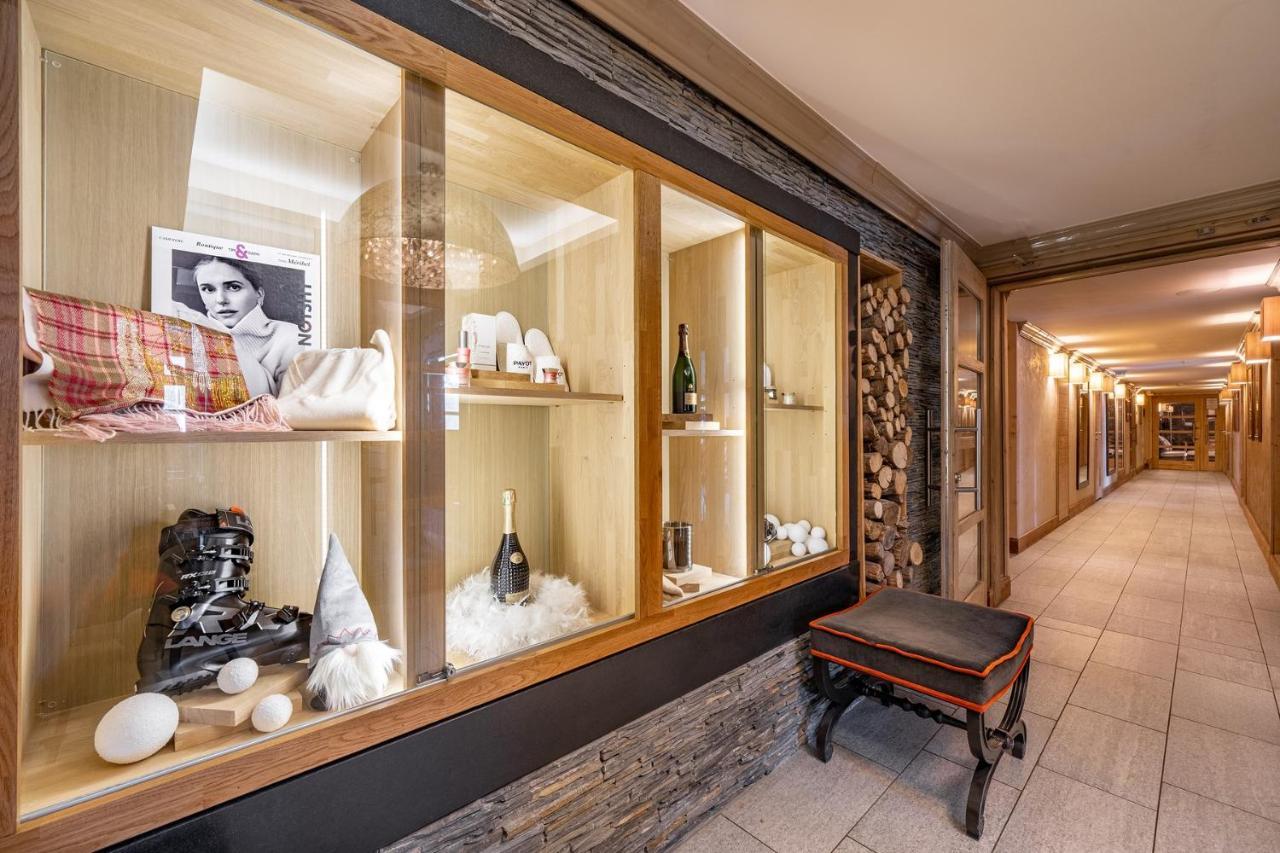 Hotel L'Helios เมรีเบล ภายนอก รูปภาพ